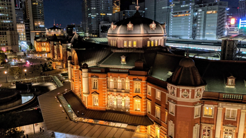 東京ステーションホテル　夜景